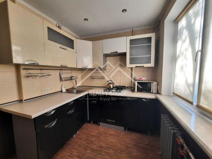 Продаж укомплеткованої  3к квартири (поруч парк) - фото 1