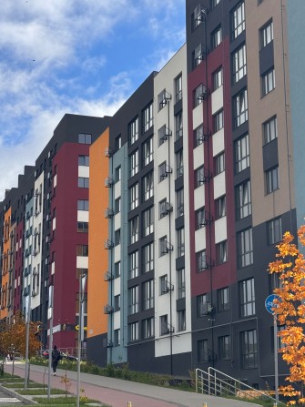 Продам 2 - кімнатну квартиру ЖК « На Щасливому» - фото 1