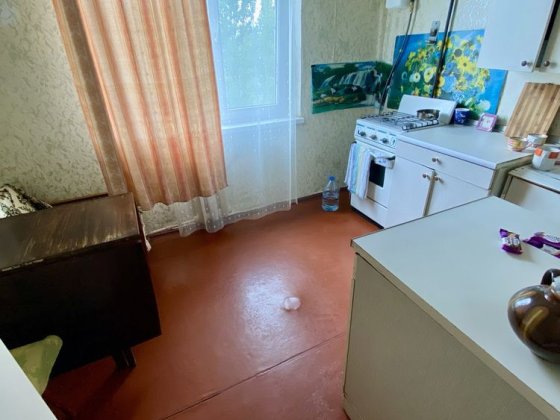 Продам 1-но кімнатну квартиру на м-ні Сонячний Кривий Ріг