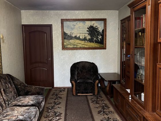 ПРОДАЖ 2 кімнатної квартири ост.Космонавтів Кривий Ріг