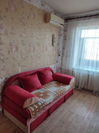 Продам 2-х комнатную квартиру на ЮГОКе - фото 1