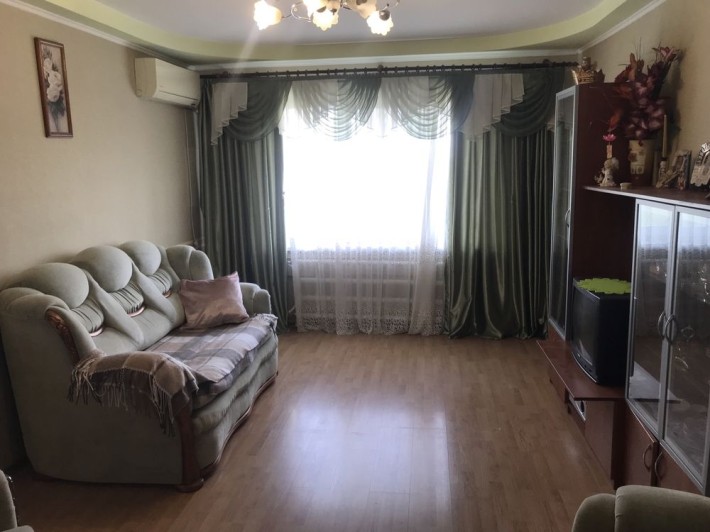 Продаж квартири 3к мебльована - фото 1