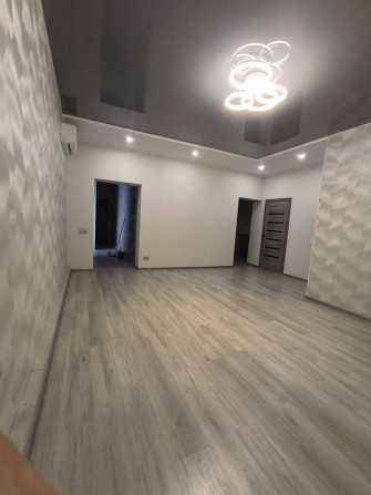 Продам 3х комнатную квартиру в новострое р-н Таврический - фото 1