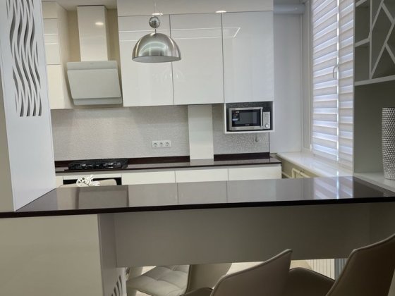 Продається квартира , площа 106кв.м новобудова Херсон