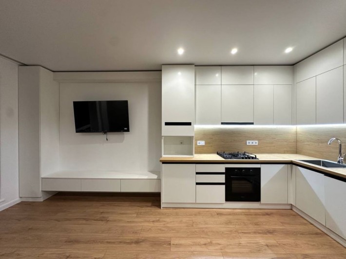 Сучасна квартира в Житловому Комплексі на Щасливому!! - фото 1