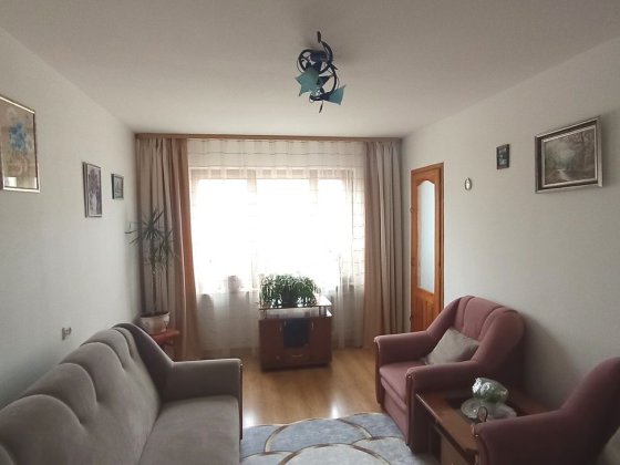 "ПРОДАЖ! Простора 3-кімнатна квартира Рівне