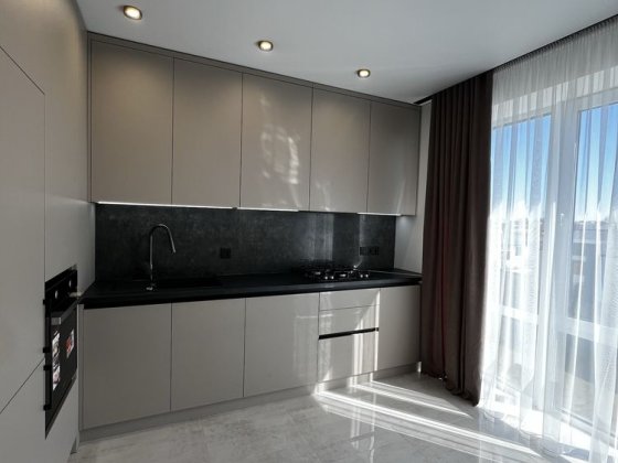 Продам 2-х кімнатну квартиру на Щасливому Ровно