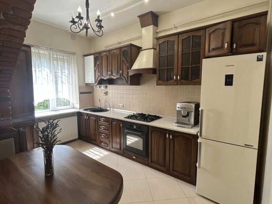 Продаж 4 кімнатної квартири Ужгород