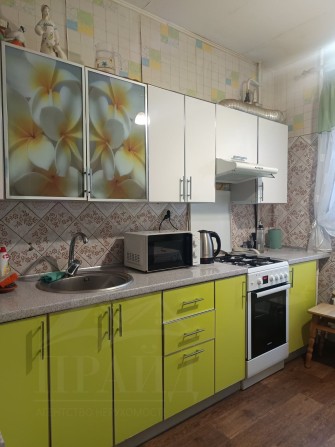 Продам 4к кв. по вул. Заливна - фото 1