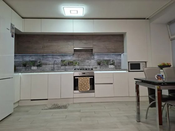 Продаж 1к квартири 40 кв. м на просп. Злуки Тернополь