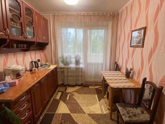 Продаж 2 кімнат у гуртожитку на проспекті Злуки біля Текстильника Тернополь