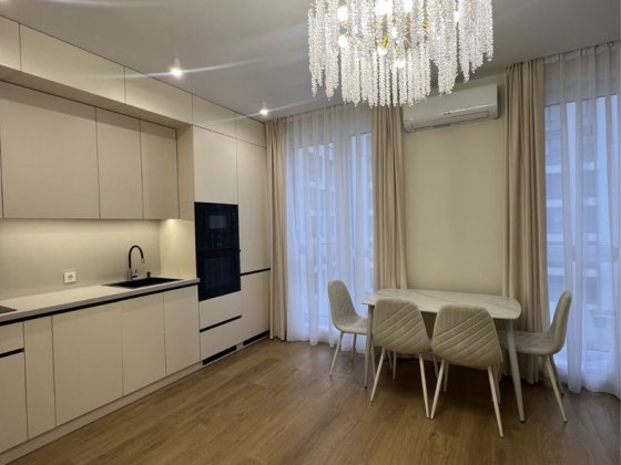 Продаж квартири з орендарями. Ужгород