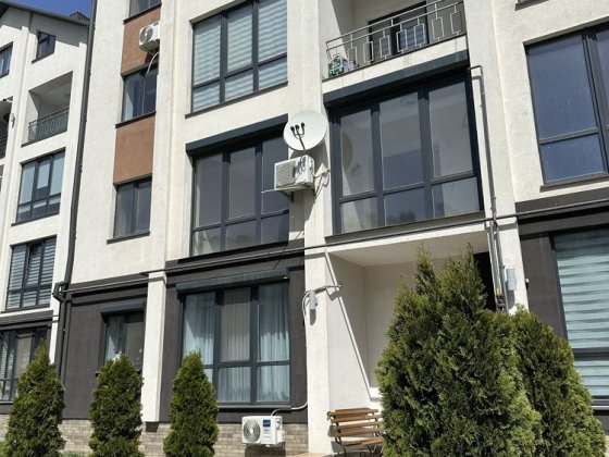 Простора квартира в затишному районі Чернівці