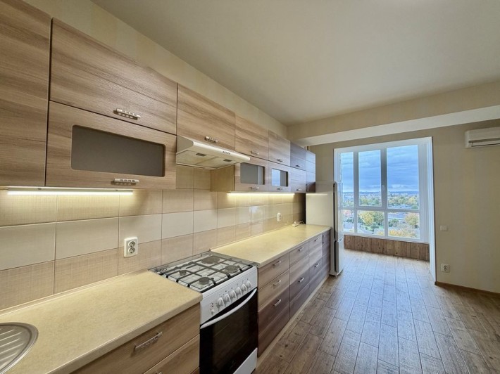 Продається 1-кімнатна квартира в новобудові провулок Миру ремонт/меблі - фото 1