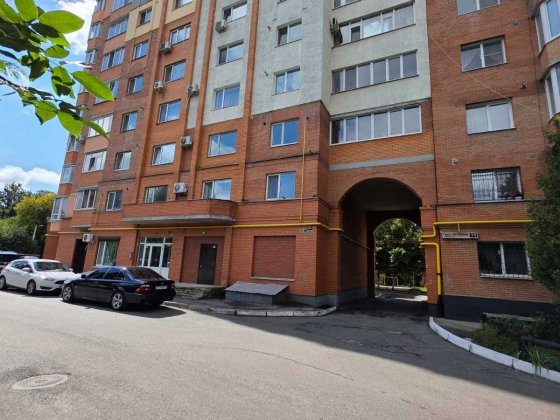 Пропонуємо простору двокімнатну квартиру вул. Затишна Полтава