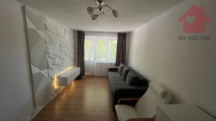 Продаж однокімнатної квартири по вул.Капушанська - фото 1