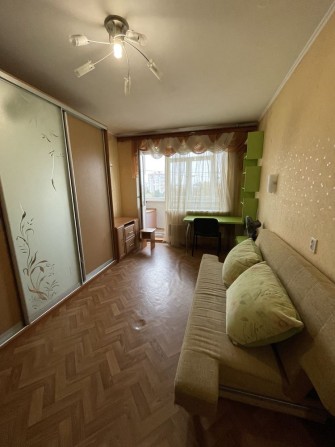 Сади-1, однокімнатна, можна під державні програми ! - фото 1