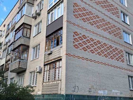 Продаж великох 3-х кім. квартири в центрі міста Сумы