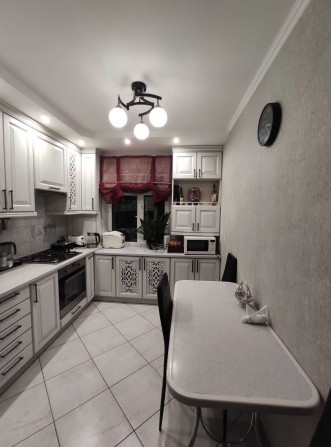 Продається 3-х кімнатна квартира в р-н Фурманова - фото 1