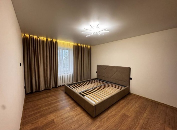 Продається 1 кімнатна квартирав розвиненому районі - фото 1