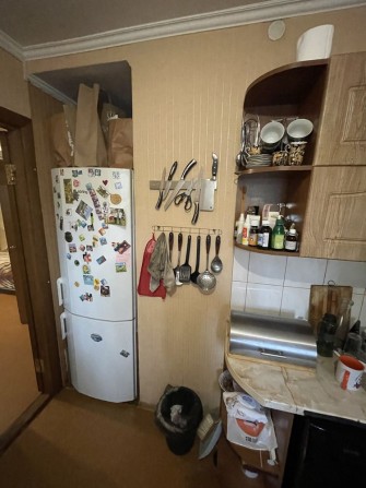 Продаж 3-ка, Половки - фото 1