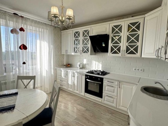 2-к, вул. Ватутіна, 36, Центр Полтава