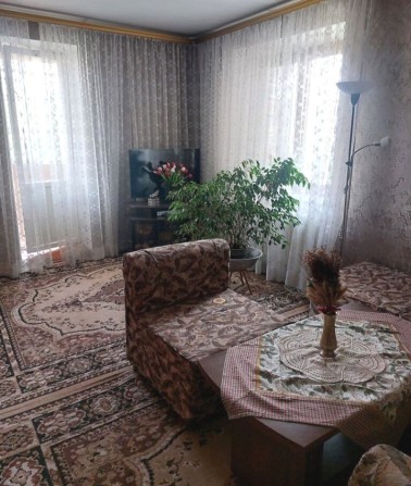" 3-кімнатна квартира в районі автовокзалу. Цегляний будинок - фото 1