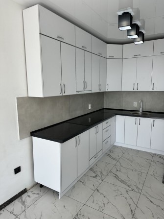 Продаж однокімнатної новобудови з ремонтом, район Пивзаводу - фото 1