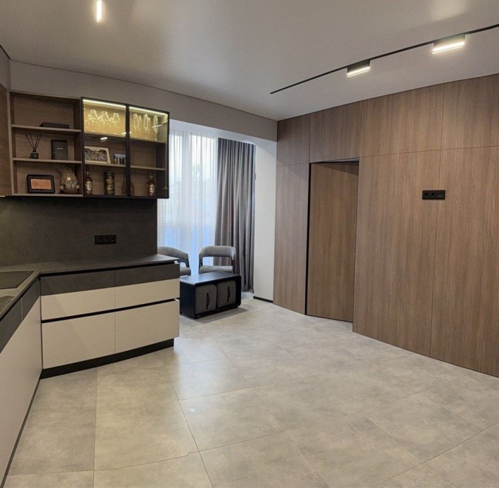 Продаж 1 кімнатної квартири в жк « Квіткрвий» - фото 1