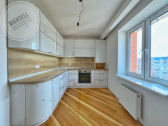 Продам 2-рівневу квартиру в новобудові з автономним опаленням Сумы