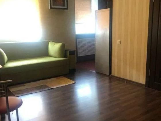 3-кімнатна квартира з ремонтом у цегляному будинку, Київський Полтава