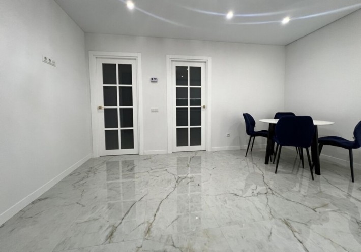 Продаж 2к квартири 55.5 кв. м на вул. Смакули - фото 1