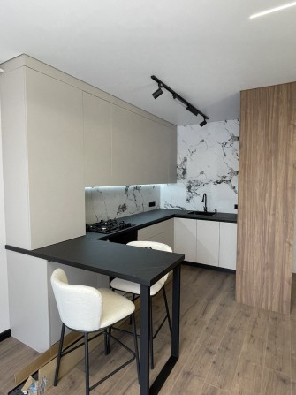 Продаж 1 кімнатної квартири на Щасливому власник - фото 1