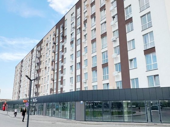 Новобудова з ремонтом меблями та технікою - 57999 Дол США Рівне