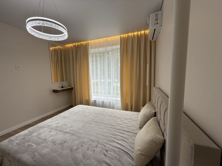 1- на з Авторським ремонтом в сучасному ЖК« Status» поруч SportLife - фото 1