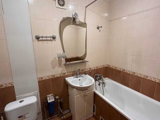 Продаж 2-кімнатної Хіммістечко. ЦЕГЛА. 50 м². 2/5 поверх Сумы