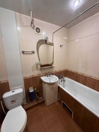 Продаж 2-кімнатної Хіммістечко. ЦЕГЛА. 50 м². 2/5 поверх - фото 1