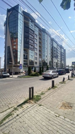 Продам простору квартиру в новобудові - фото 1