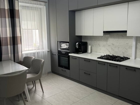 Продаж двокімнатної квартири Ровно