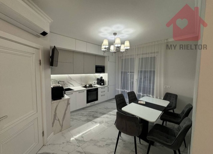 Продаж двокімнатної квартири по вул.Загорська - фото 1