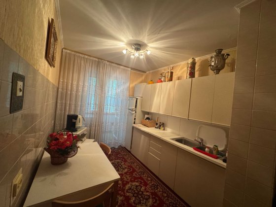 Продам 3-кімнатну квартиру. Р-н Боярка Ровно