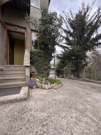 3 к. кв. закритий двір, є паркомісце - фото 1