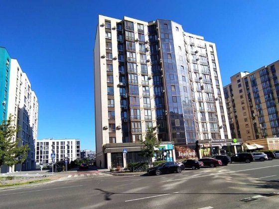 Продаж  видової  квартири з ремонтом  в  ЖК«Сімейний Люкс» на Митниці! Черкаси