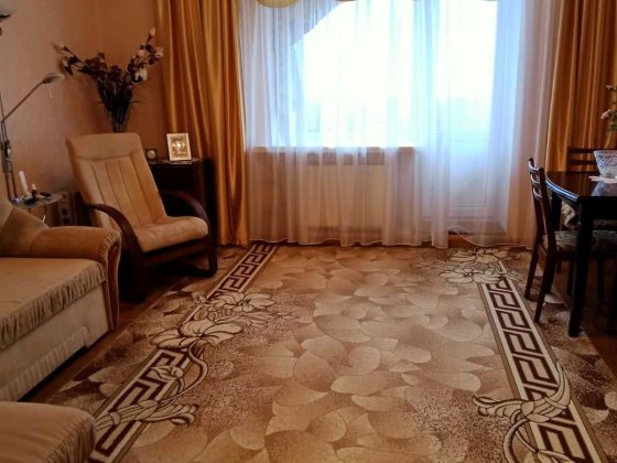 Є- Відновлення! Доглянута квартира в центрі міста ! Чернигов