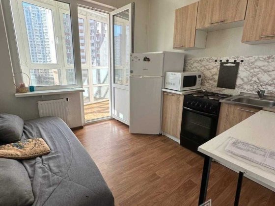 Продаж 1к квартири Патріотика на Гмирі/Русової Чавдар Осокорки Позняки Киев