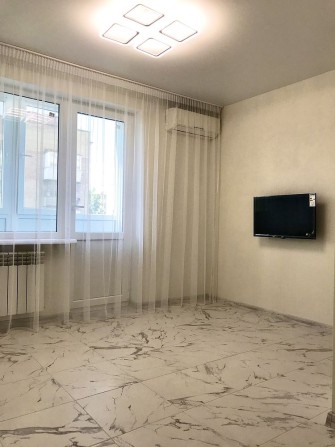 Власник !!! Продаж 1-кім. квартири з  євроремонтом Дарницький район - фото 1