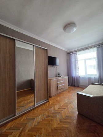 Продам 3к Сталінка,  м.Шулявська,  КПІ вул. Машинобудівна, 32/22, без% - фото 1