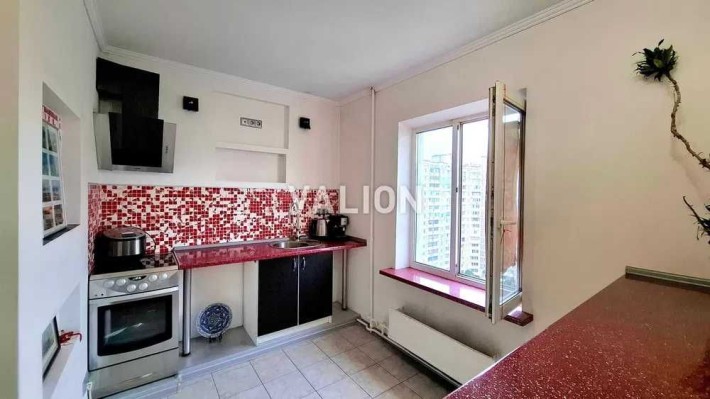 Продаж 2кімнатної квартири, Григоренка 36, без ремонту, метро Позняки - фото 1