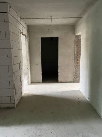 2 кім. Вул. Чернівецька, 69 м2, 49500$, 4 пов. - фото 1