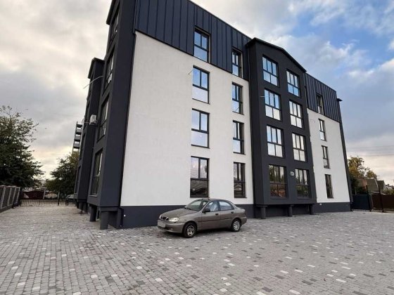 2-кімнатна квартира в клубному будинку "Еталон" - вул. Різдвяна, 108 Черкассы